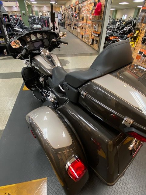 2023 Harley-Davidson Tri Glide® Ultra in Waterloo, Iowa - Photo 6