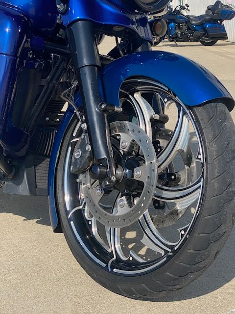 2017 Harley-Davidson Street Glide® Special in Waterloo, Iowa - Photo 3