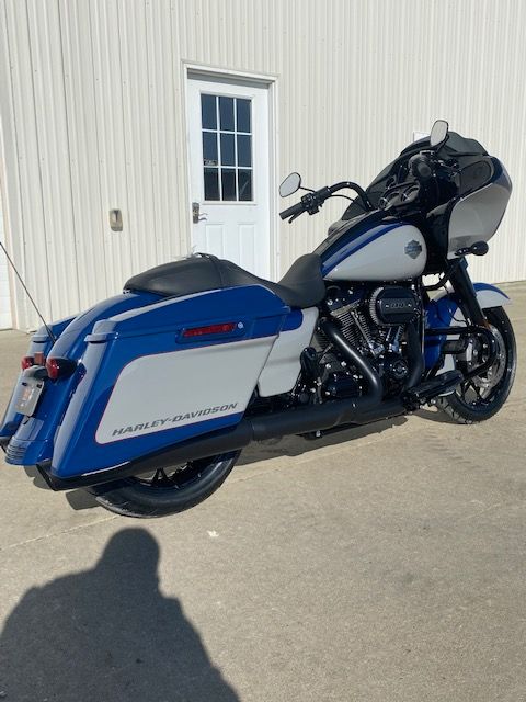 2023 Harley-Davidson Road Glide® Special in Waterloo, Iowa - Photo 4