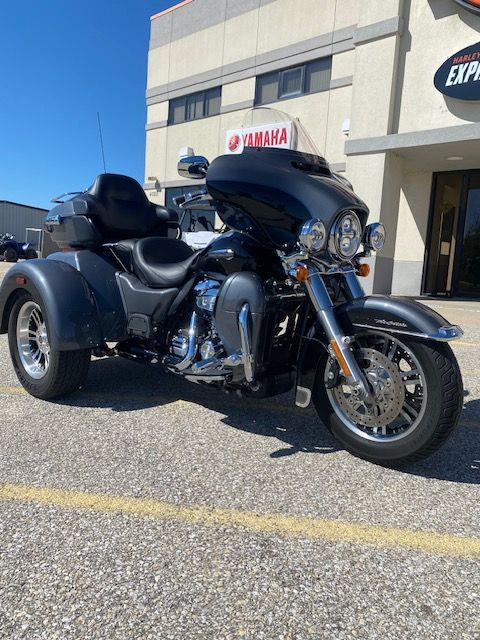 2021 Harley-Davidson Tri Glide® Ultra in Waterloo, Iowa - Photo 2