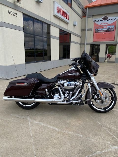 2022 Harley-Davidson Street Glide® in Waterloo, Iowa - Photo 1