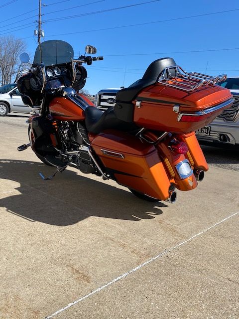 2019 Harley-Davidson Ultra Limited in Waterloo, Iowa - Photo 5