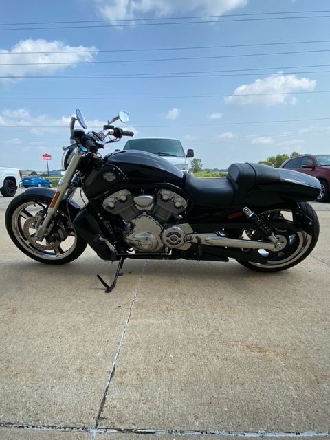 2011 Harley-Davidson V-Rod Muscle® in Waterloo, Iowa - Photo 7