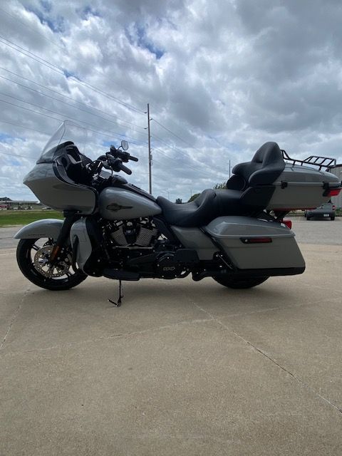 2024 Harley-Davidson Road Glide® Limited in Waterloo, Iowa - Photo 6