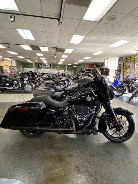 2023 Harley-Davidson Street Glide® Special in Waterloo, Iowa