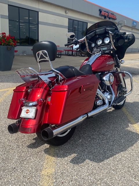 2013 Harley-Davidson Street Glide® in Waterloo, Iowa - Photo 3