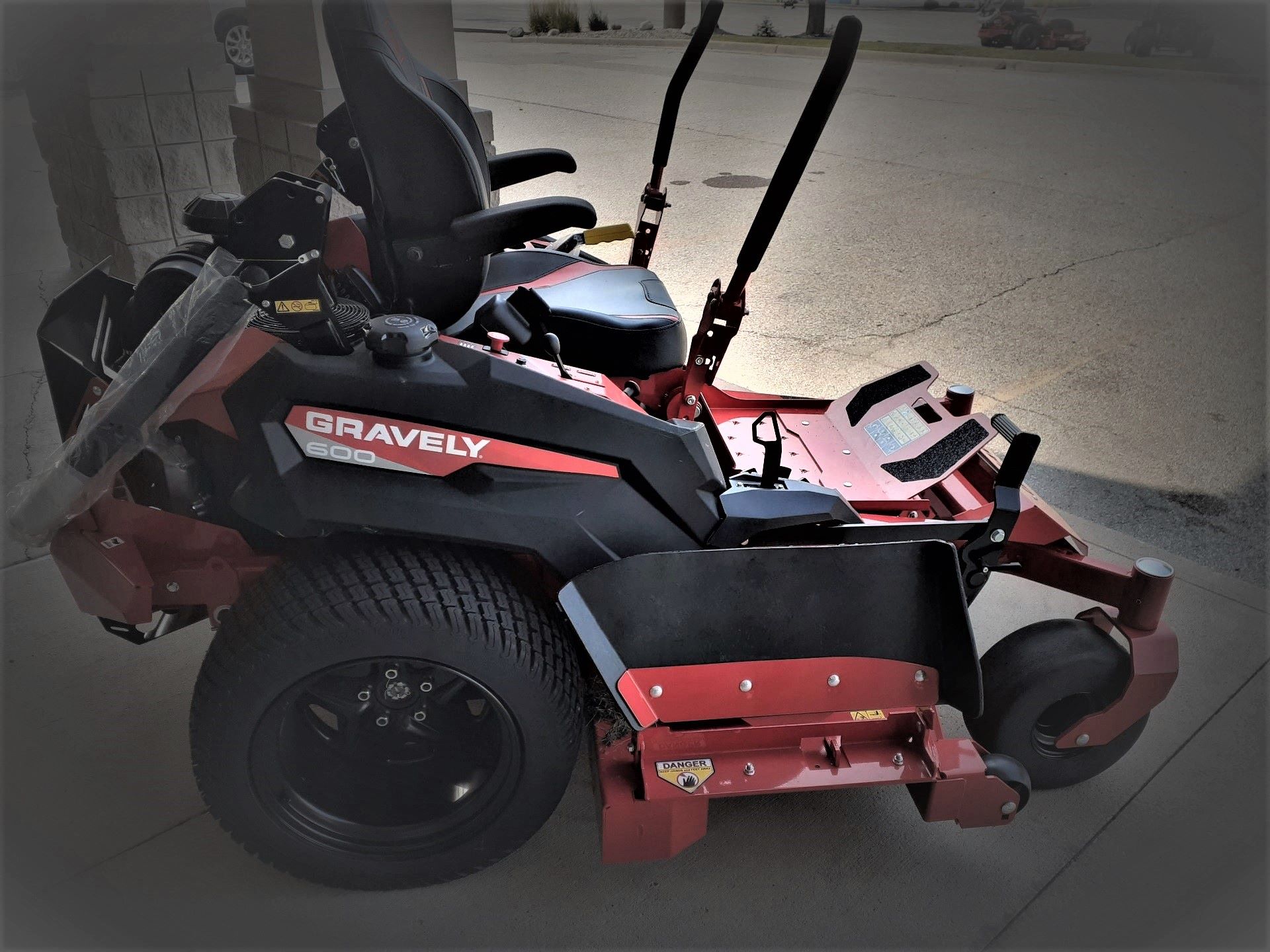2021 Gravely USA Pro-Turn 660 60 in. Kawasaki FX1000 38.5 hp in Lafayette, Indiana - Photo 6