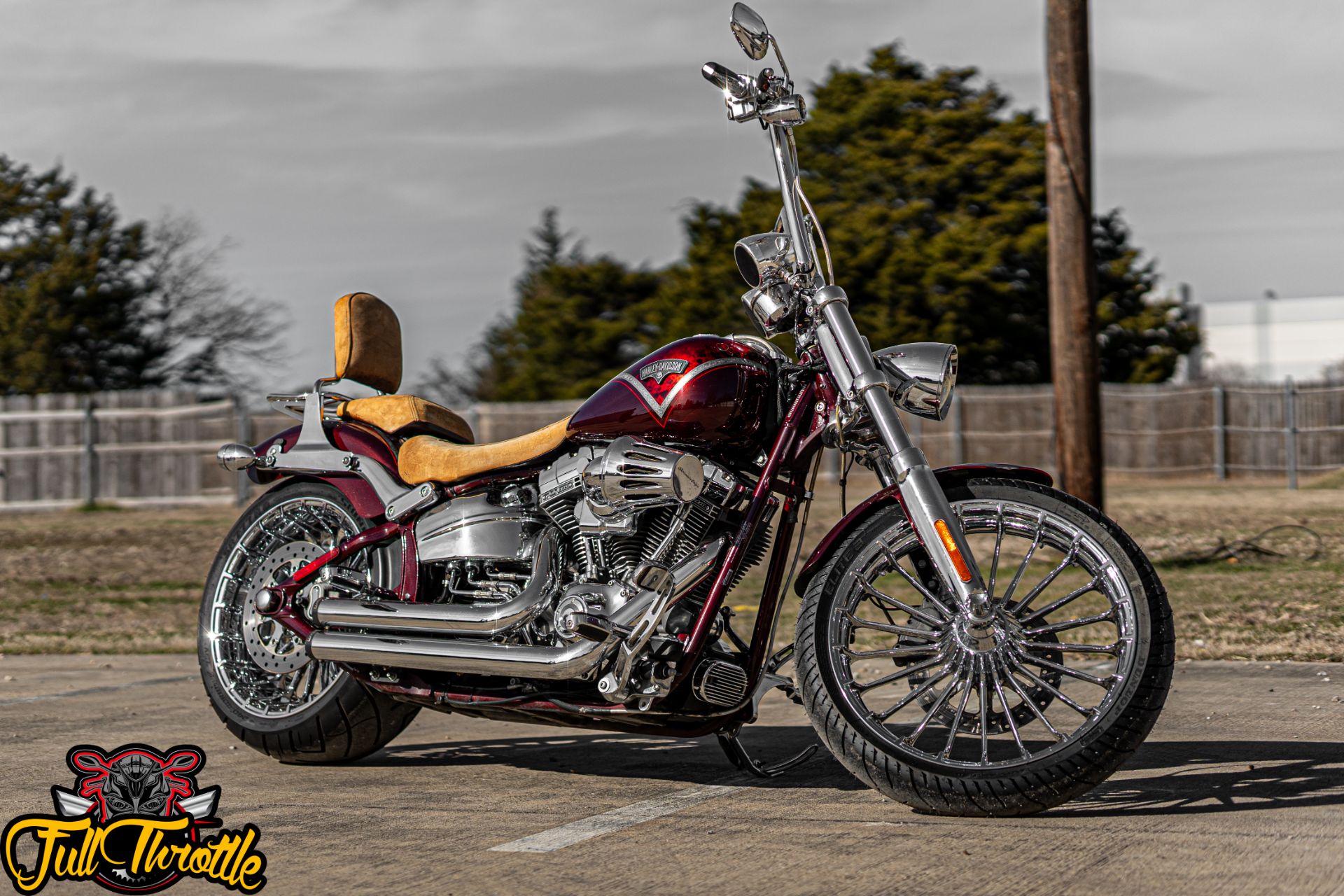 2013 Harley-Davidson CVO™ Breakout® in Lancaster, Texas - Photo 1