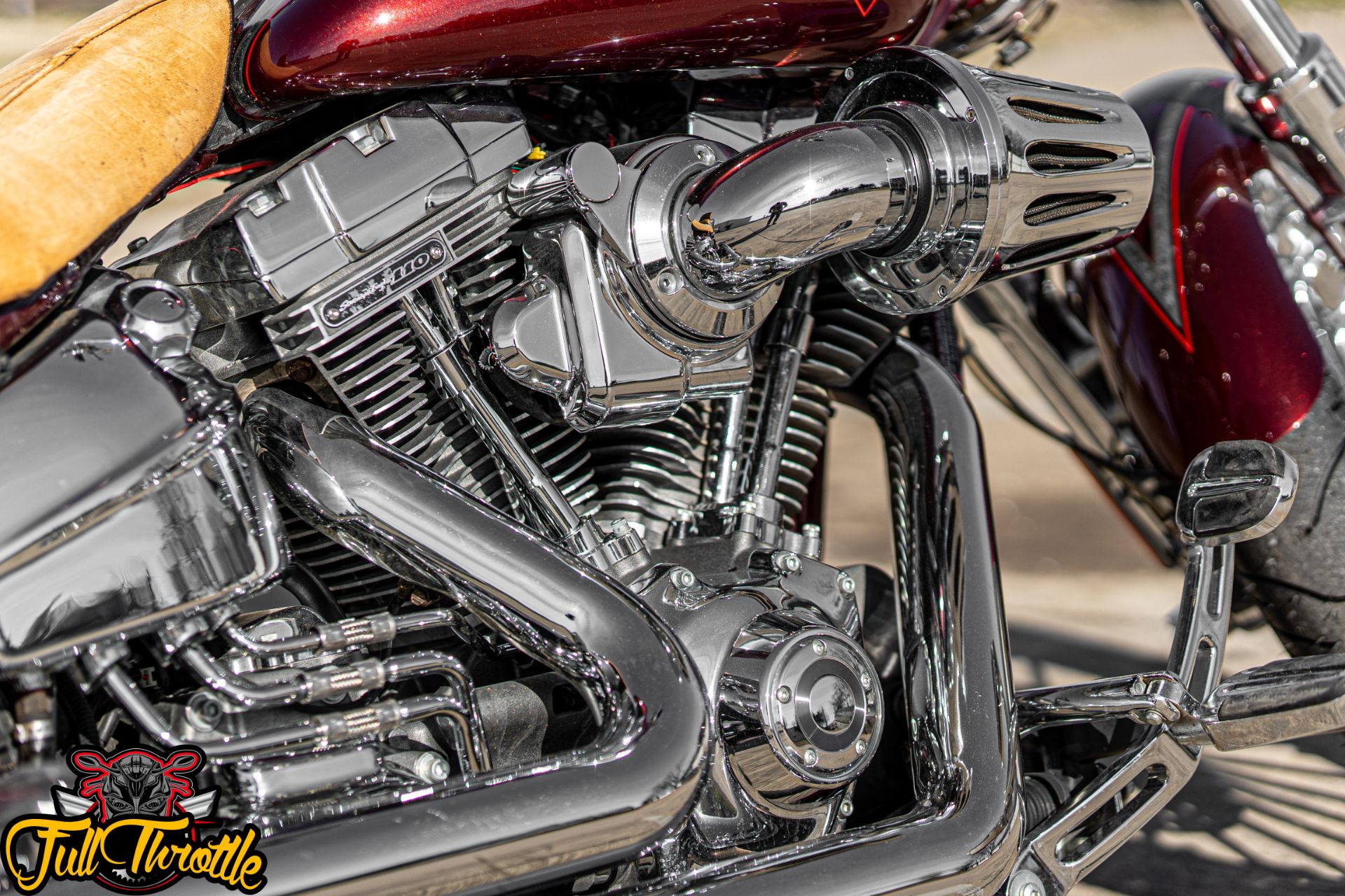 2013 Harley-Davidson CVO™ Breakout® in Lancaster, Texas - Photo 16