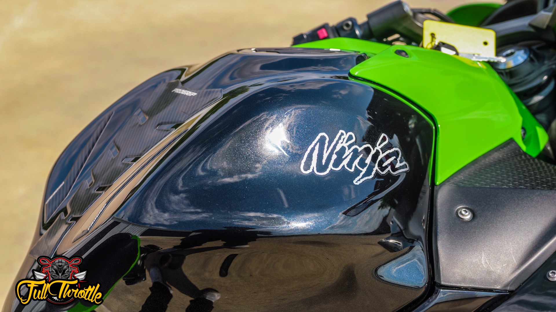 2017 Kawasaki Ninja 650 ABS in Lancaster, Texas - Photo 8