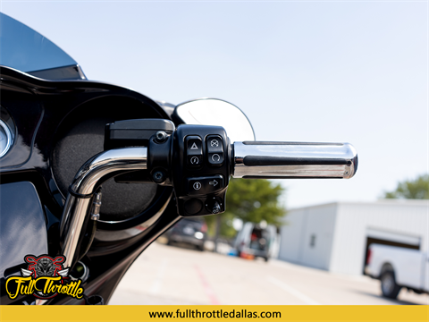 2015 Harley-Davidson Street Glide® Special in Lancaster, Texas - Photo 13