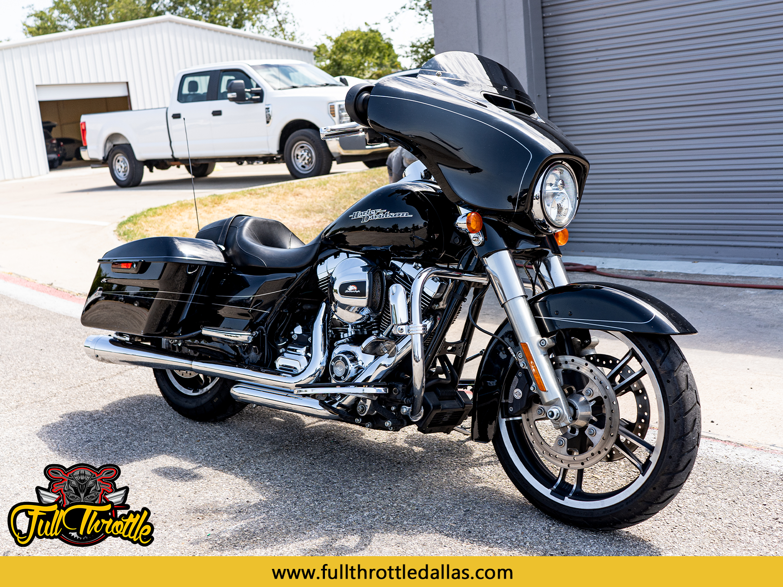 2015 Harley-Davidson Street Glide® Special in Lancaster, Texas - Photo 1