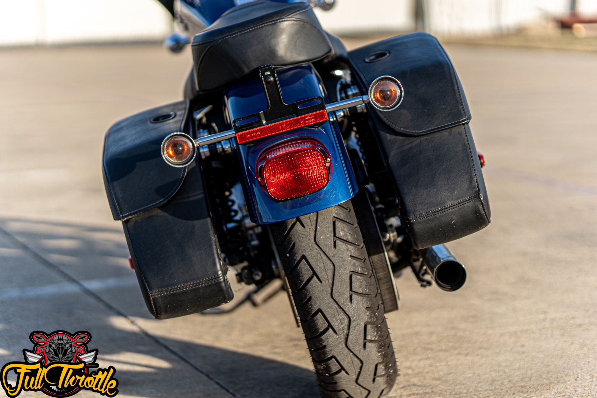 2015 Harley-Davidson SuperLow® 1200T in Lancaster, Texas - Photo 4