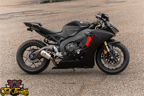 2018 Honda CBR1000RR ABS in Lancaster, Texas - Photo 2