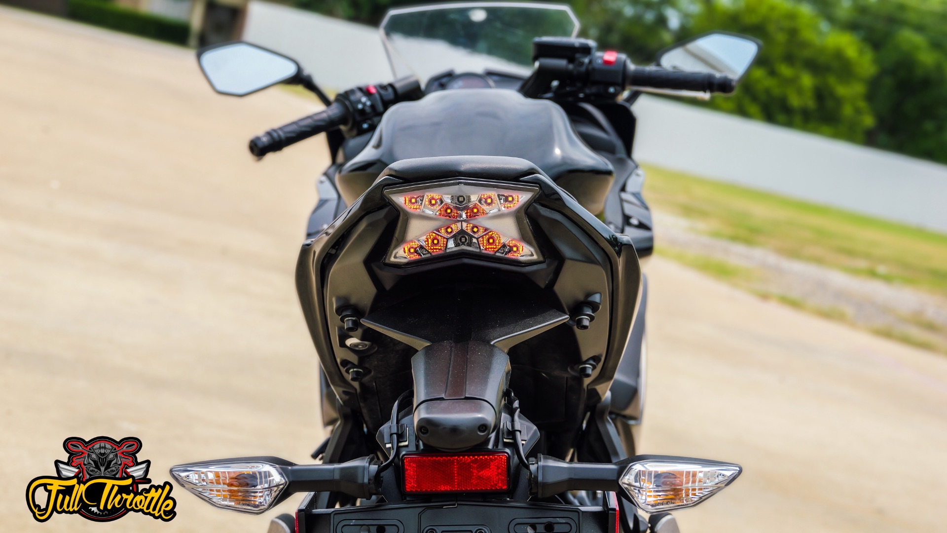 2019 Kawasaki Ninja 650 ABS in Lancaster, Texas - Photo 4