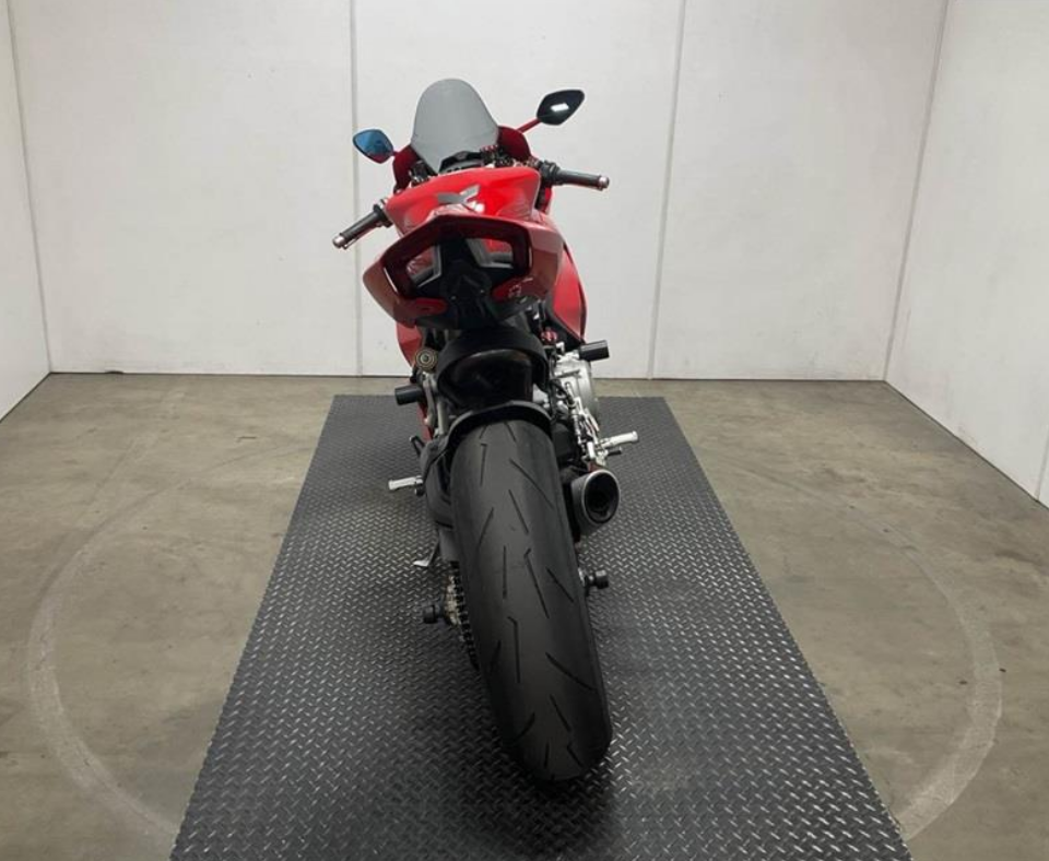 2022 Ducati Panigale V2 in Lancaster, Texas - Photo 4