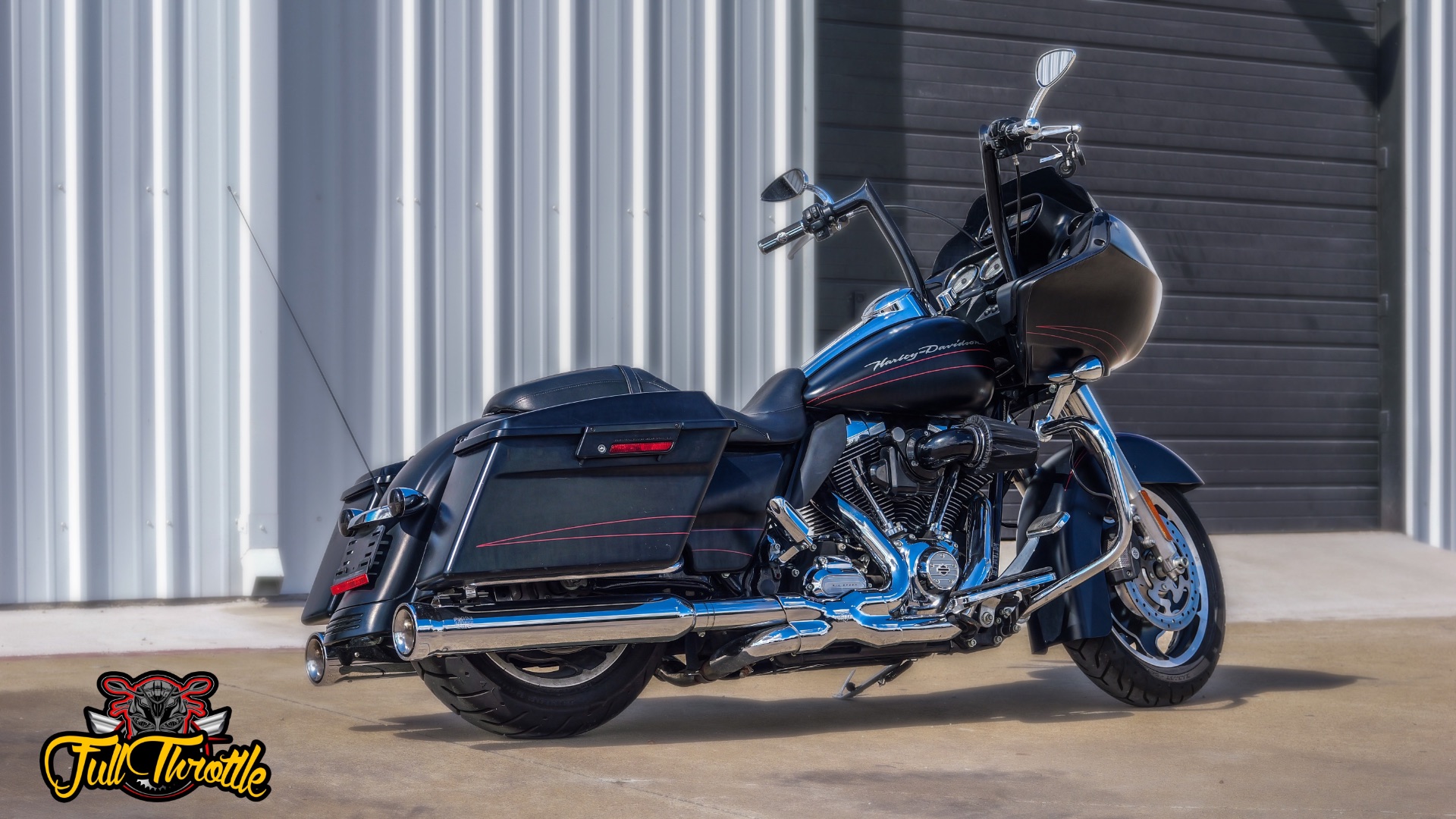 2012 Harley-Davidson Road Glide® Custom in Lancaster, Texas - Photo 3