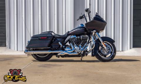 2012 Harley-Davidson Road Glide® Custom in Lancaster, Texas - Photo 2