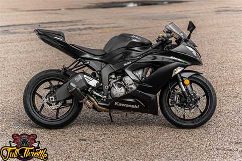 2015 Kawasaki Ninja® ZX™-6R ABS in Lancaster, Texas - Photo 2