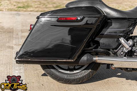 2015 Harley-Davidson Road Glide® Special in Lancaster, Texas - Photo 10