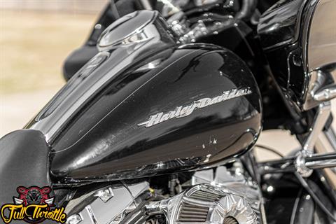 2015 Harley-Davidson Road Glide® Special in Lancaster, Texas - Photo 13