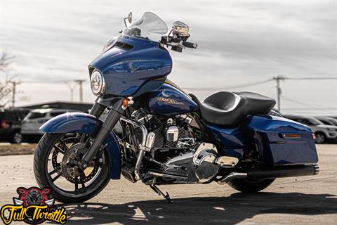 2015 Harley-Davidson Street Glide® in Lancaster, Texas - Photo 7