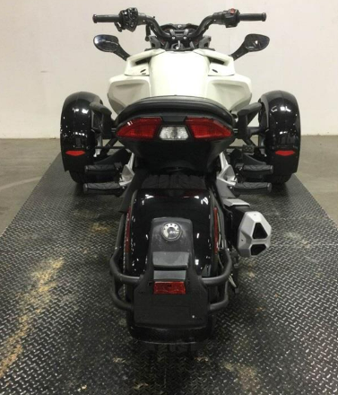 2015 Can-Am Spyder® F3 SE6 in Houston, Texas - Photo 4