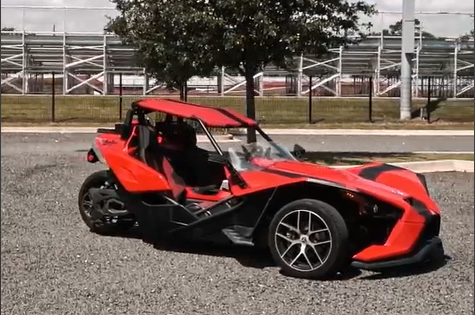 2016 Polaris SLINGSHOT SL in Houston, Texas - Photo 1