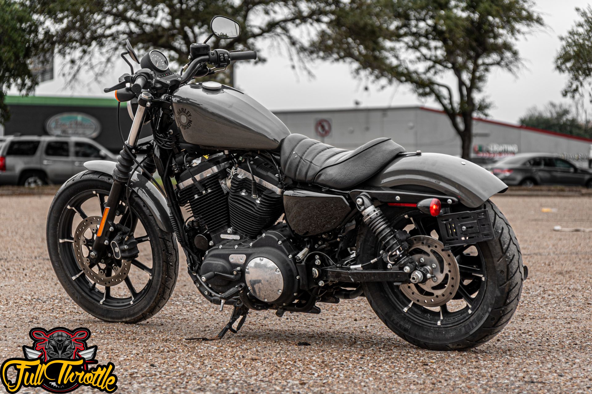 2019 Harley-Davidson Iron 883™ in Houston, Texas - Photo 5