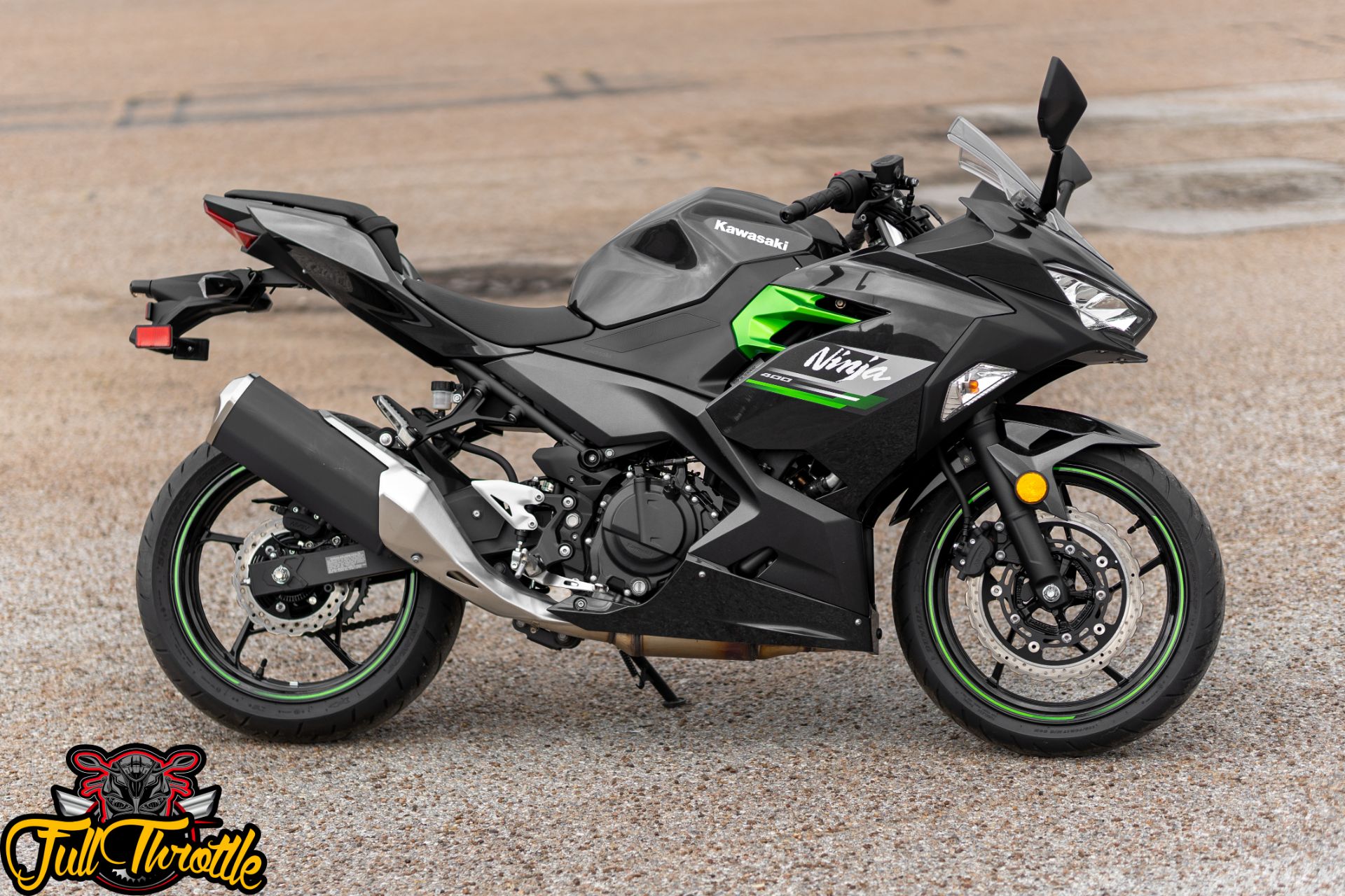 2023 Kawasaki Ninja 400 in Houston, Texas - Photo 2