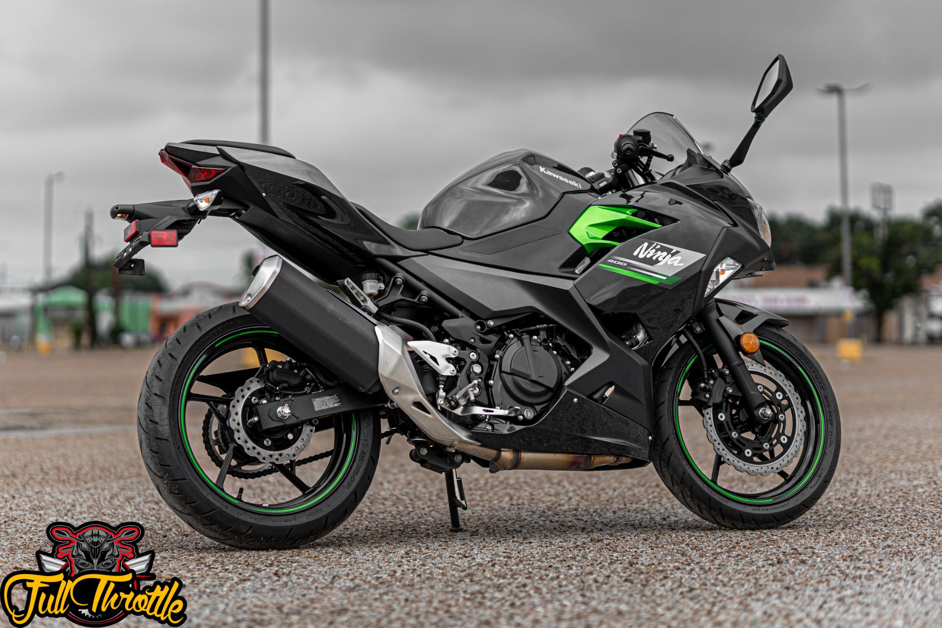 2023 Kawasaki Ninja 400 in Houston, Texas - Photo 3