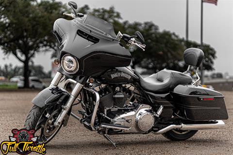 2015 Harley-Davidson Street Glide® Special in Houston, Texas - Photo 7