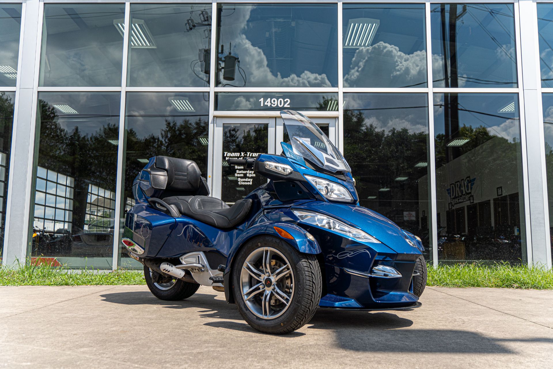 2011 Can-Am Spyder® RT Audio & Convenience SM5 in Houston, Texas - Photo 1