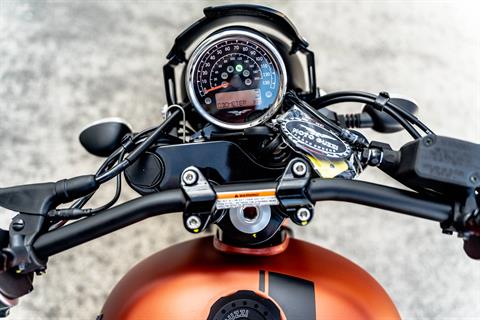 2020 Moto Guzzi V9 Bobber Sport in Houston, Texas - Photo 11