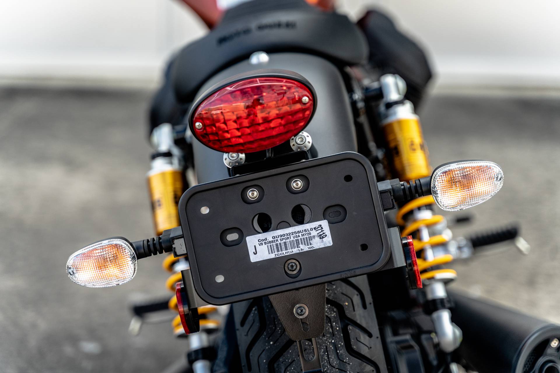 2020 Moto Guzzi V9 Bobber Sport in Houston, Texas - Photo 28