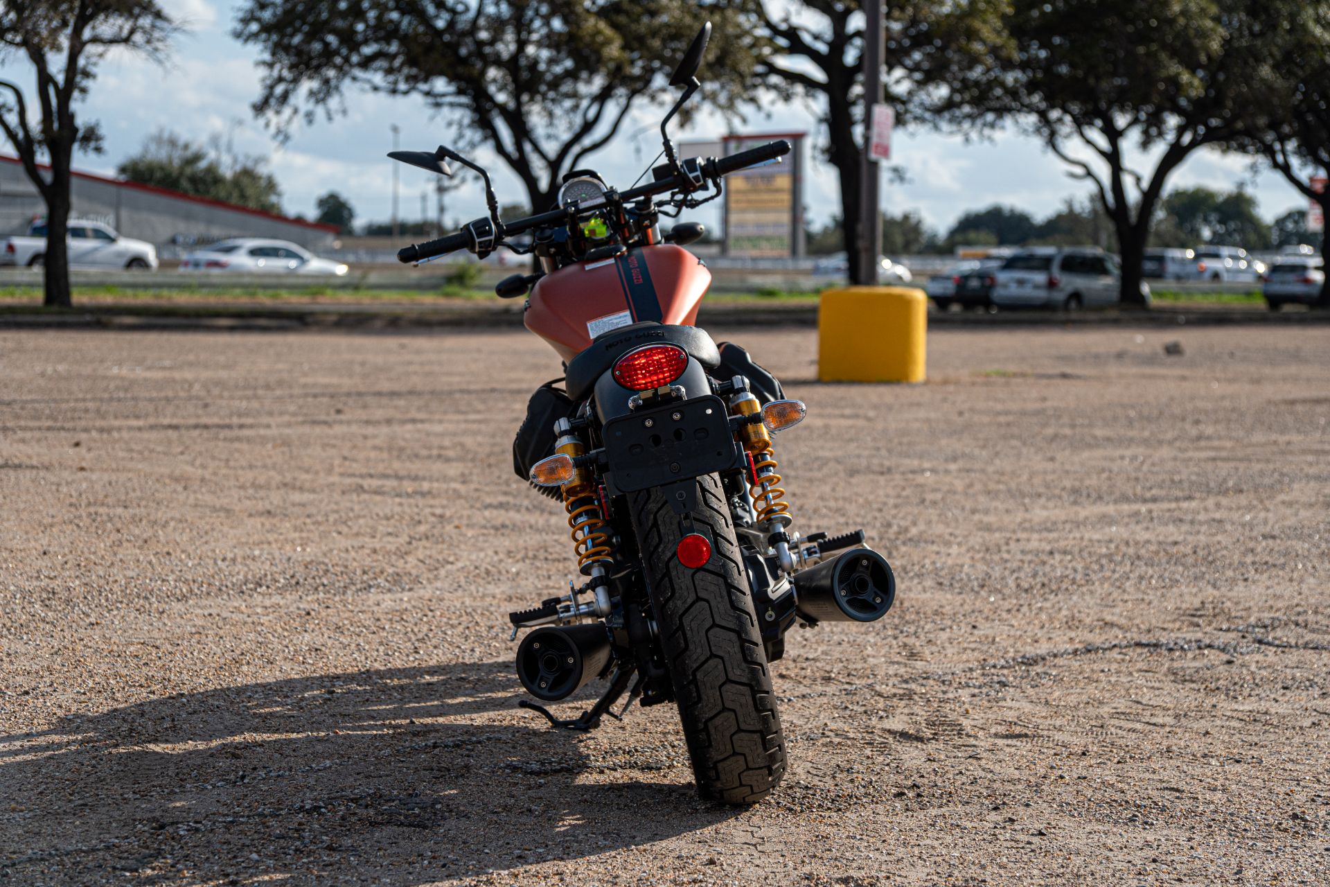 2020 Moto Guzzi V9 Bobber Sport in Houston, Texas - Photo 4