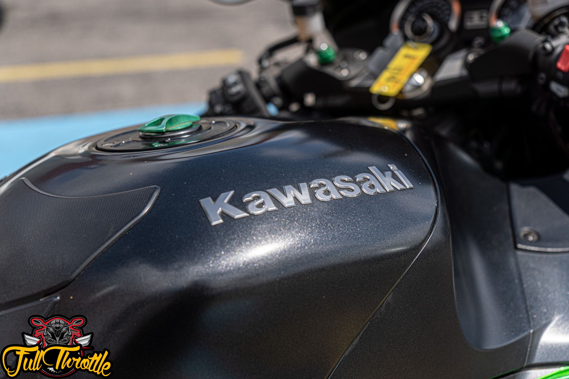 2015 Kawasaki Ninja® ZX™-14R ABS in Houston, Texas - Photo 15