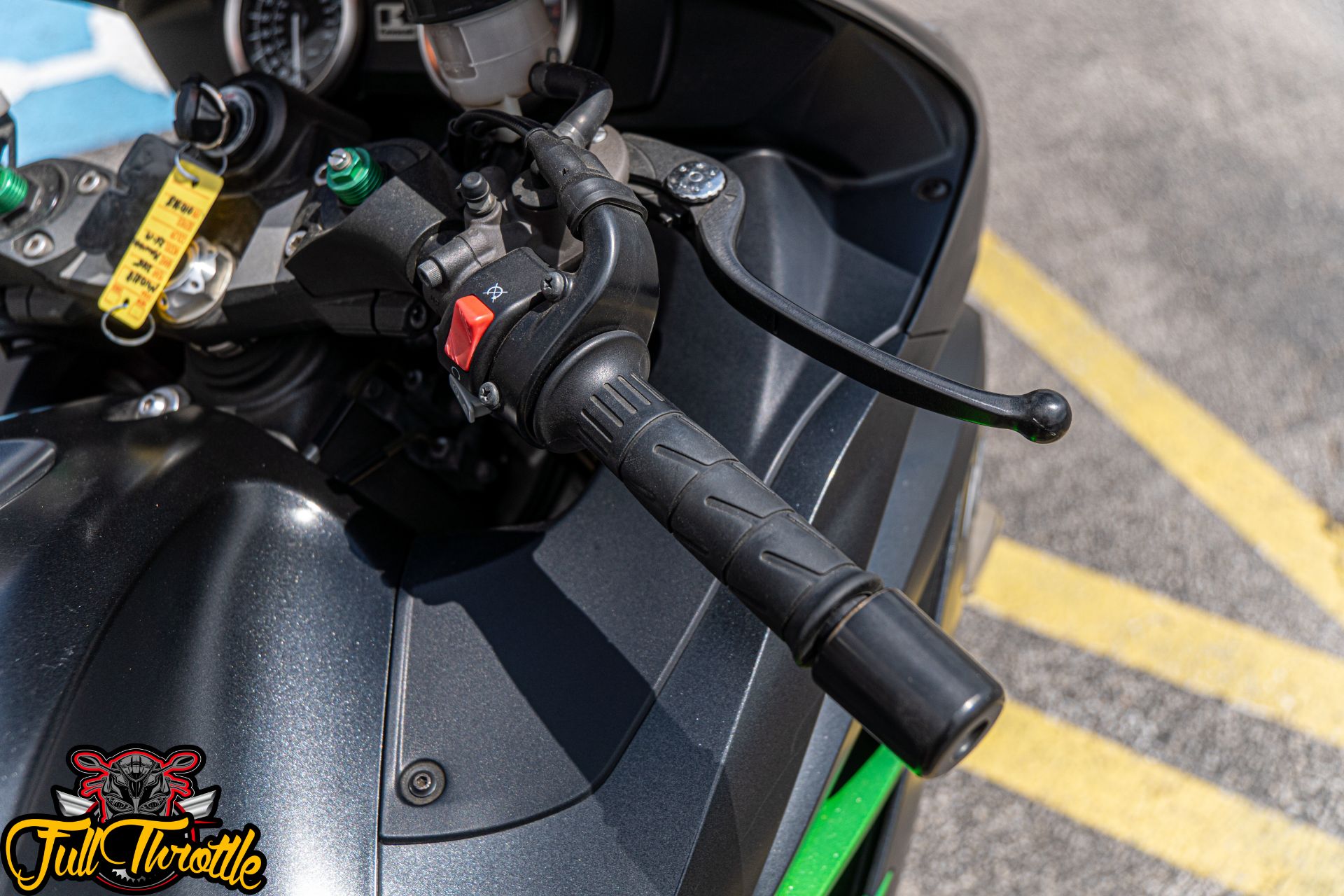 2015 Kawasaki Ninja® ZX™-14R ABS in Houston, Texas - Photo 16