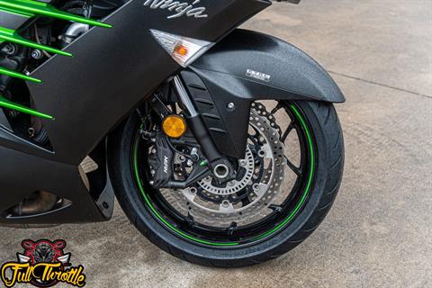2015 Kawasaki Ninja® ZX™-14R ABS in Houston, Texas - Photo 10