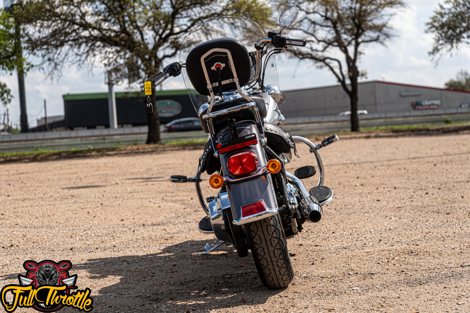2014 Harley-Davidson Heritage Softail® Classic in Houston, Texas - Photo 4