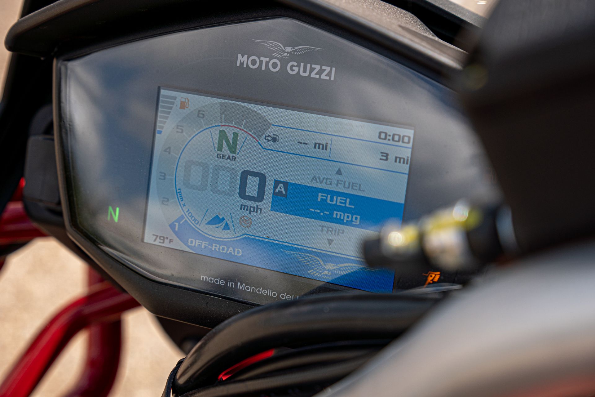 2022 Moto Guzzi V85 TT Adventure in Houston, Texas - Photo 18