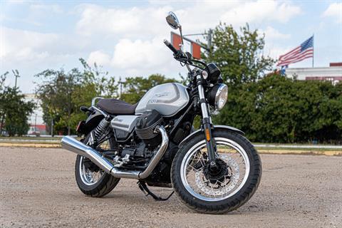 2022 Moto Guzzi V7 Special E5 in Houston, Texas - Photo 1