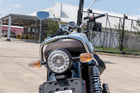 2022 Moto Guzzi V7 Special E5 in Houston, Texas - Photo 4