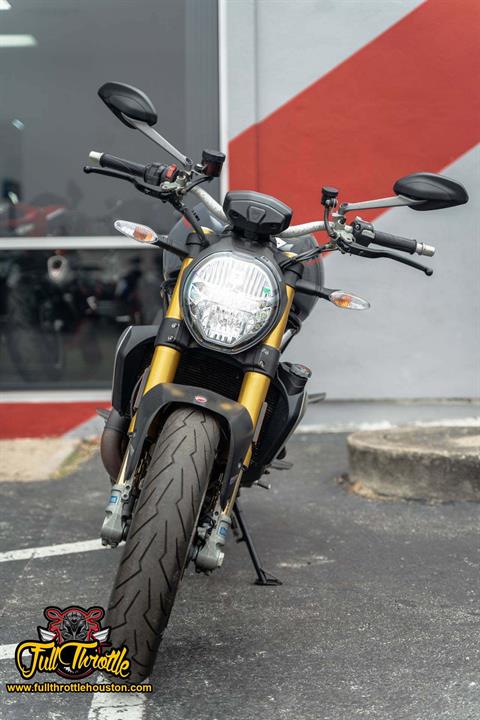 2018 Ducati Monster 1200 S in Houston, Texas - Photo 9