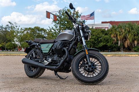2022 Moto Guzzi V9 Bobber Centenario E5 in Houston, Texas - Photo 1