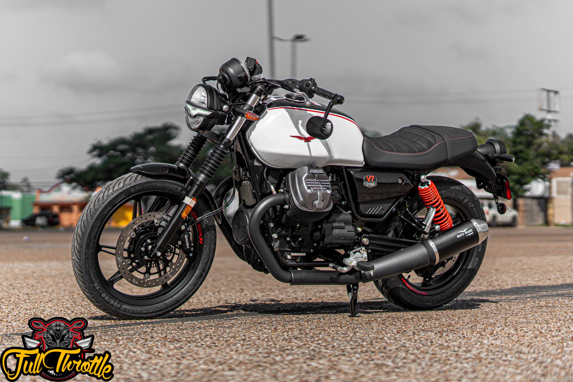 2024 Moto Guzzi V7 Stone Ten in Houston, Texas - Photo 21