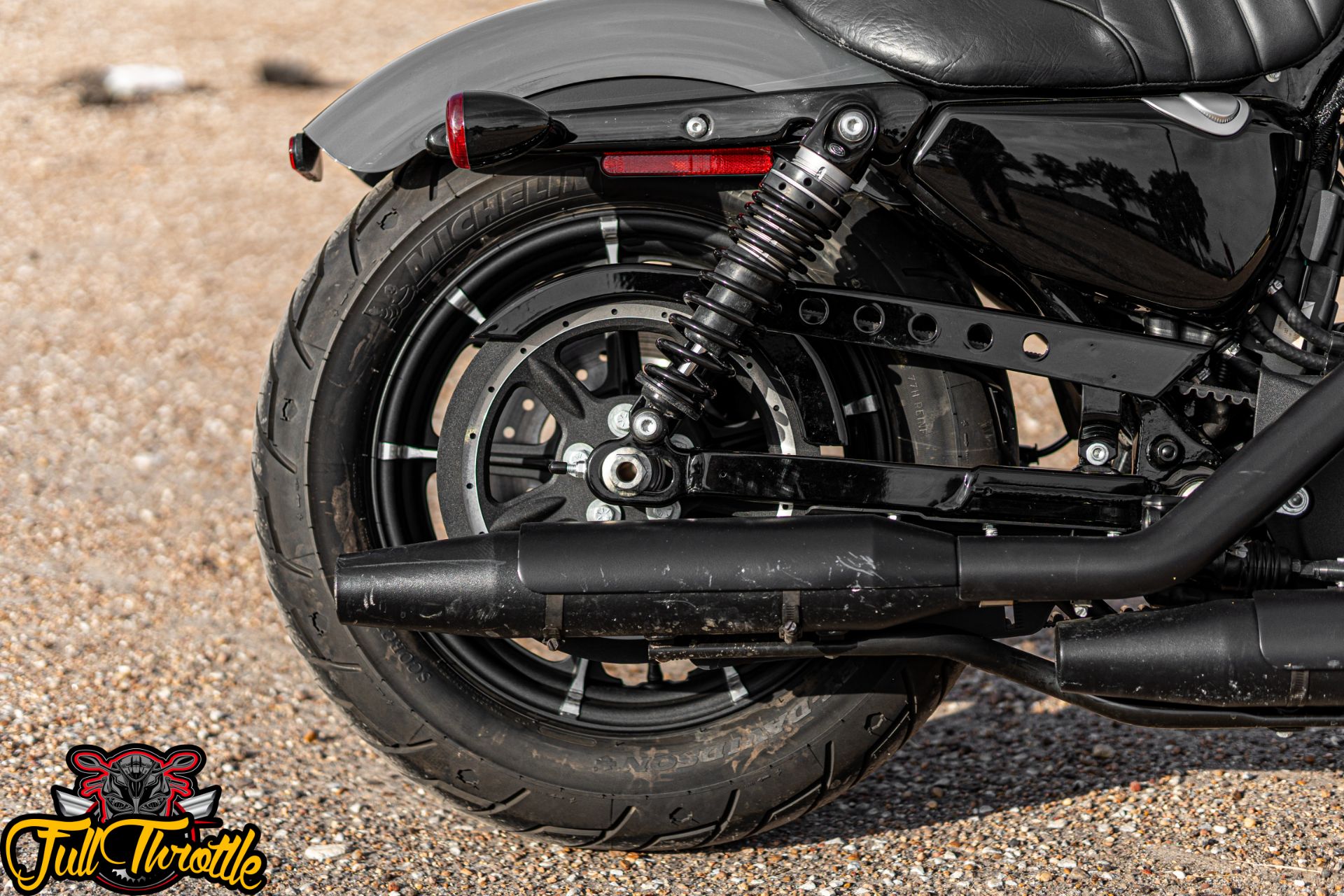 2022 Harley-Davidson Iron 883™ in Houston, Texas - Photo 9