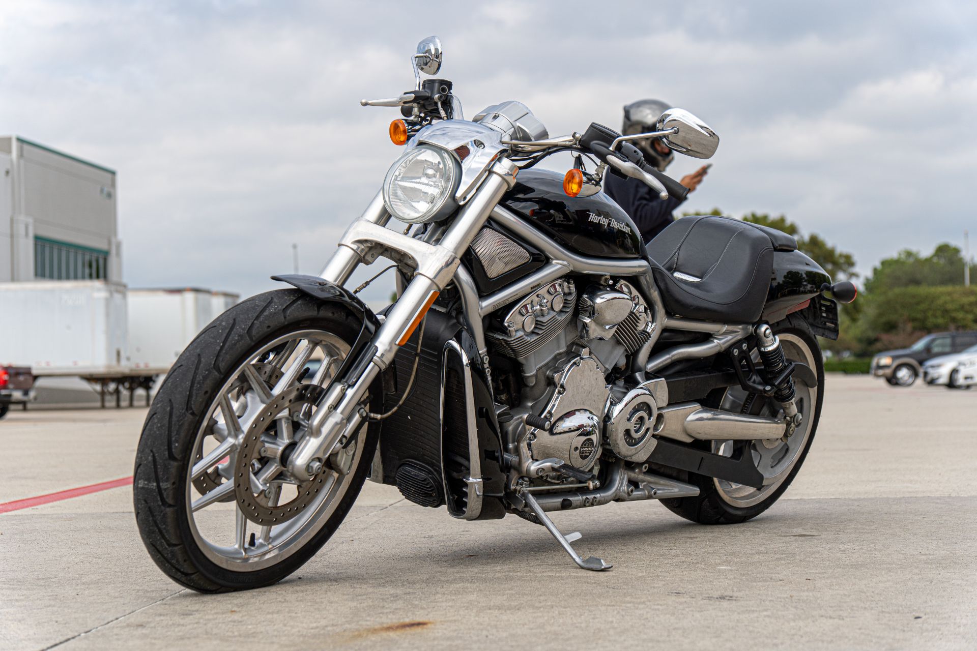 2012 Harley-Davidson V-Rod® 10th Anniversary Edition in Houston, Texas - Photo 7