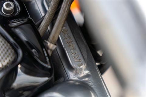 2012 Harley-Davidson V-Rod® 10th Anniversary Edition in Houston, Texas - Photo 17