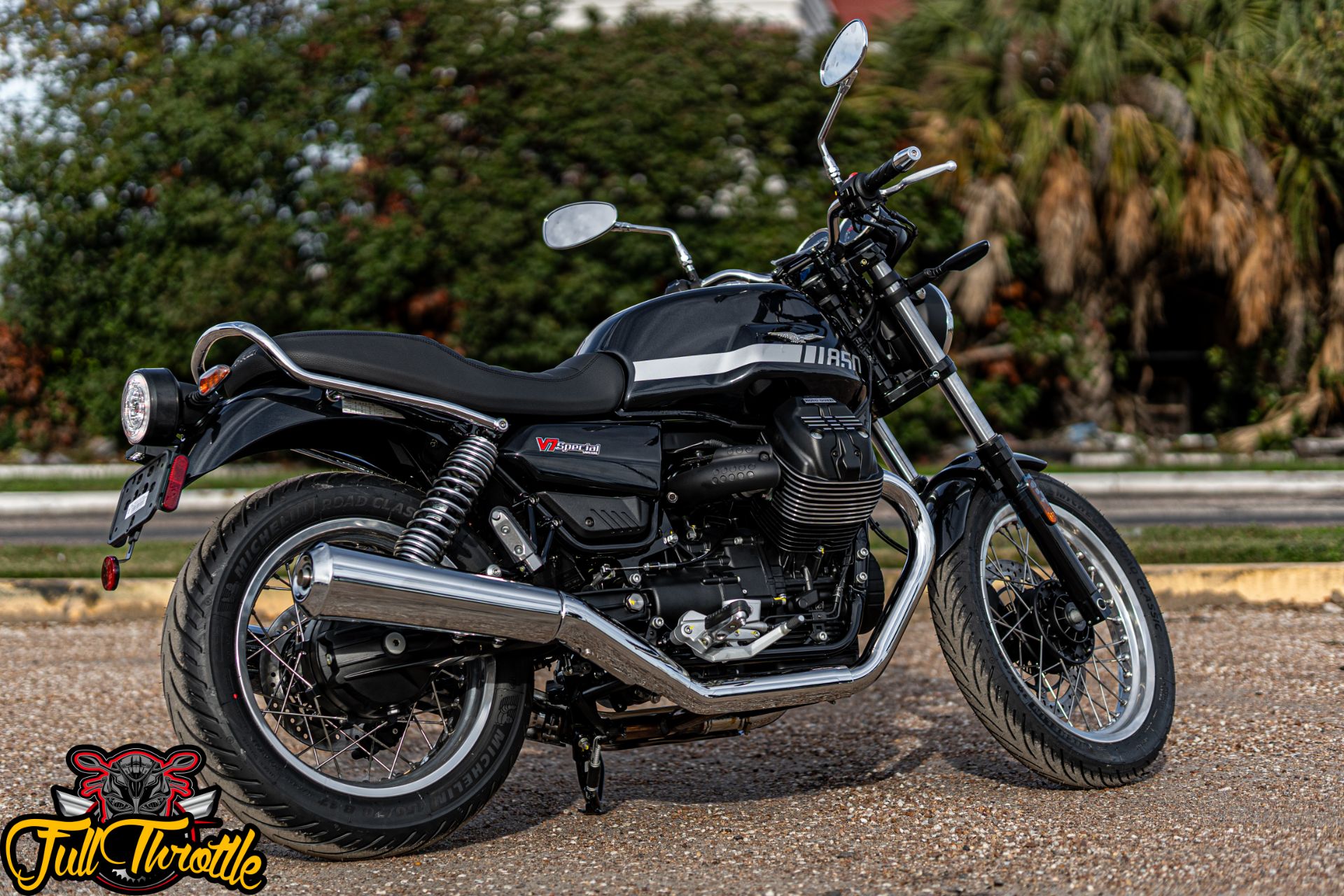 2023 Moto Guzzi V7 Special in Houston, Texas - Photo 3